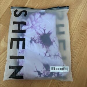 SHEIN purple scrunch leggings